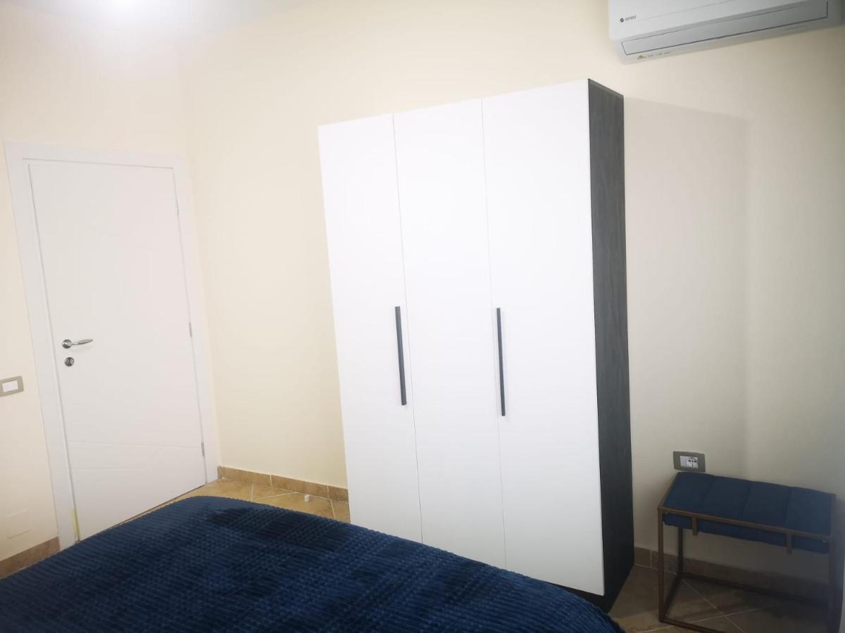 Riviera Deluxe Apartments Vlore Exterior photo